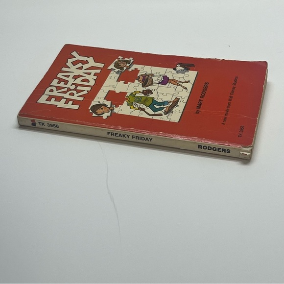 freaky friday mary rodger’s walt disney 1972 preowned scholastic - Picture 3 of 8